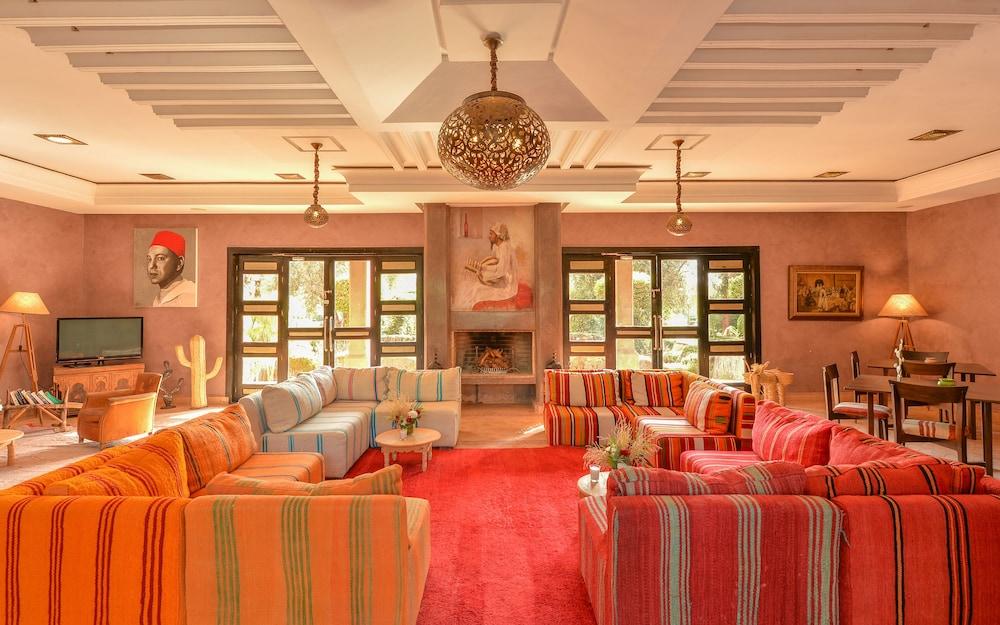 Bed and Breakfast Les Jardins De Zyriab Aït Hamid Zewnętrze zdjęcie